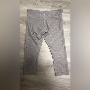 Lululemon Cropped Leggings Medium